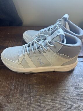 On Roger’s women’s size 9 - brand new, never worn